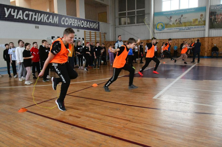 Районные соревнование среди общеобразовательных школ района «Веселые старты».